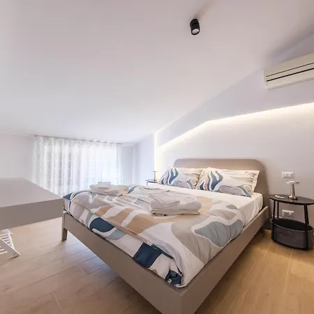 Lumeriam Sea Loft * Roccalumera